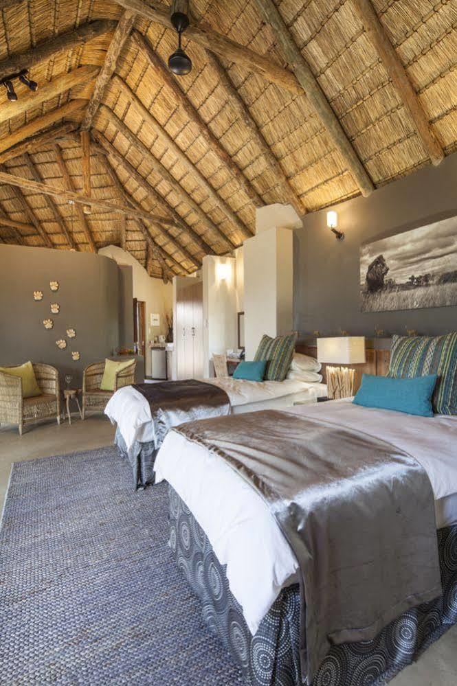 Tambuti Lodge Pilanesberg Exterior photo